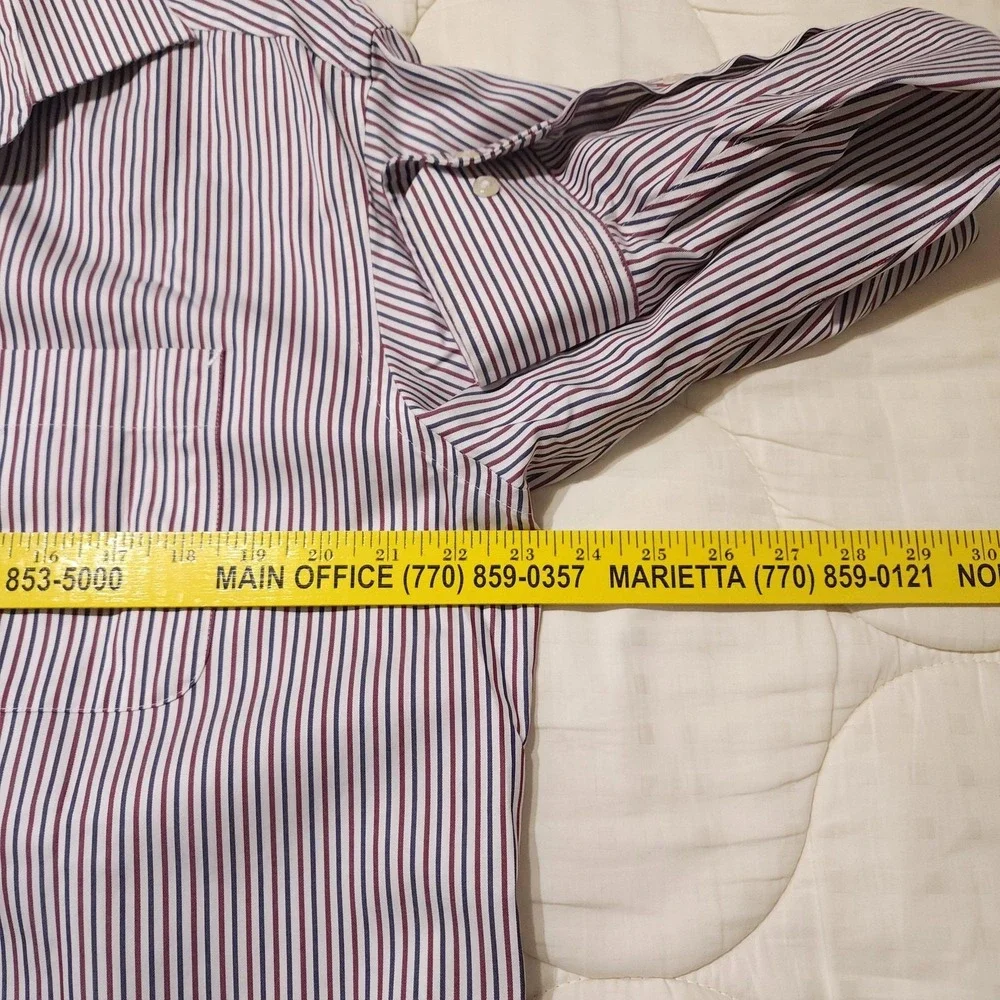 Tommy Hilfiger Dress Shirt Mens 16 32/33 Red Blue Stripe Classic Cotton